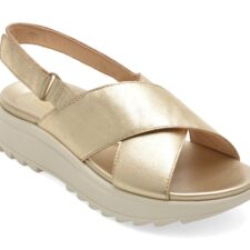Sandale CLARKS aurii