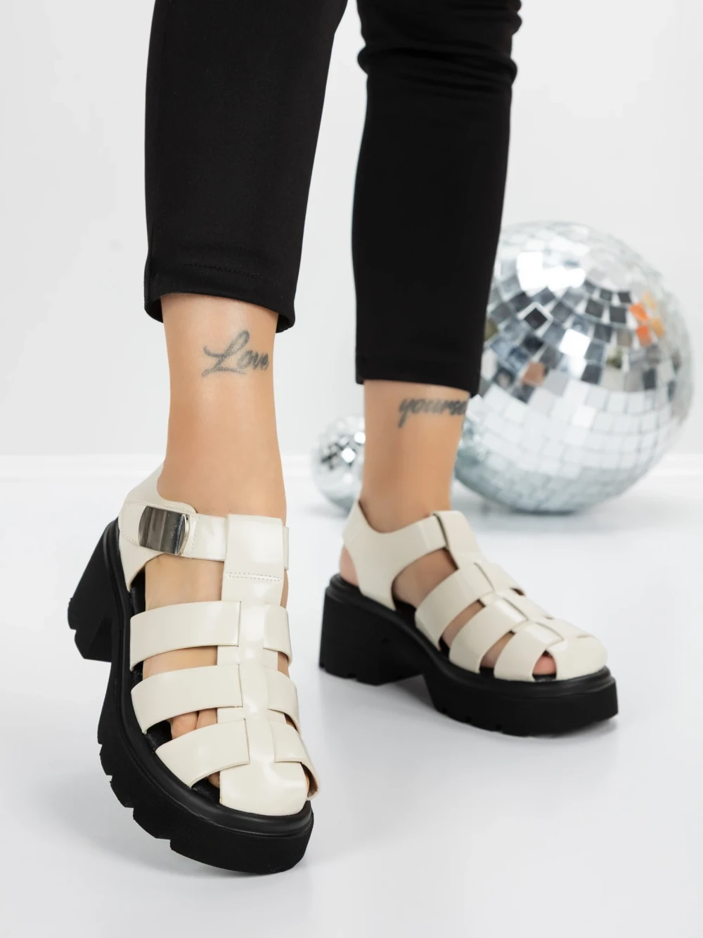 Sandale Dama cu Platforma 5GZ25 Bej | Mei 1 Sandale Dama cu Platforma 5GZ25 Bej | Mei