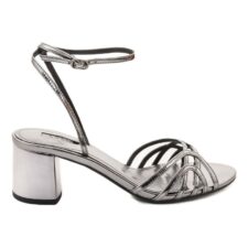 Sandale cu aspect metalizat Dora