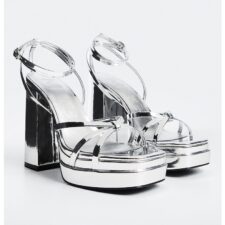 Sandale cu aspect metalizat Vega