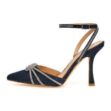 Sandale cu bareta pe glezna si aplicatii cu strasuri