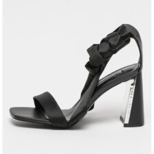 Sandale cu barete infasurabile si detalii de piele