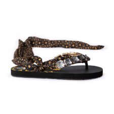 Sandale cu barete infasurabile si strasuri