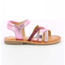 Sandale cu garnituri metalizate de piele - Roz