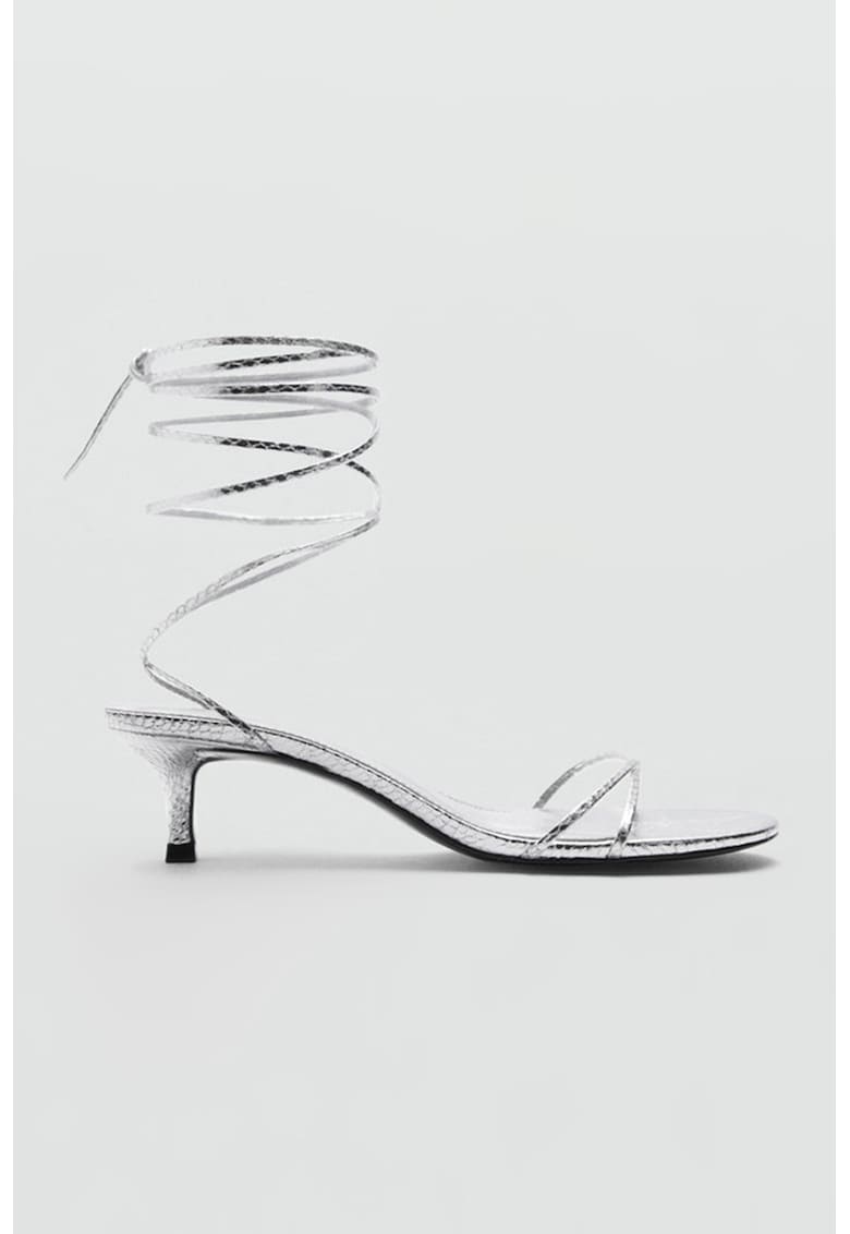 Sandale cu model petrecut Mara 1 Sandale cu model petrecut Mara