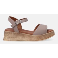 Sandale cu platforma din piele