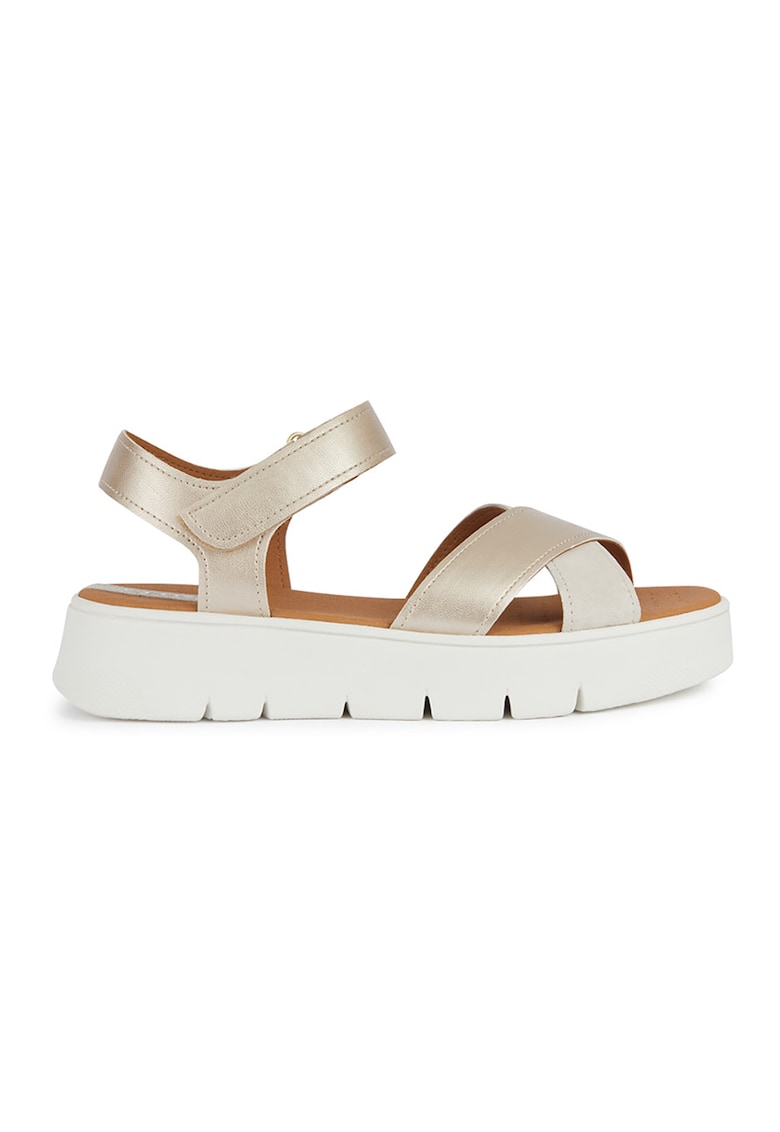 Sandale cu talpa wedge si garnituri din piele 1 Sandale cu talpa wedge si garnituri din piele