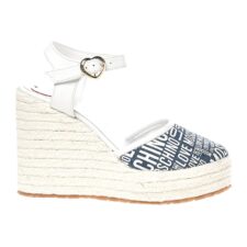 Sandale cu talpa wedge si imprimeu logo