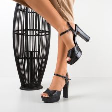 Sandale cu toc Joff Negre