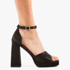 Sandale cu toc Mills Negre