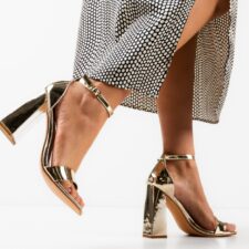 Sandale cu toc Pastev Aurii