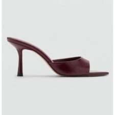 Sandale cu toc ascutit