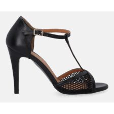 Sandale cu toc inalt si perforatii