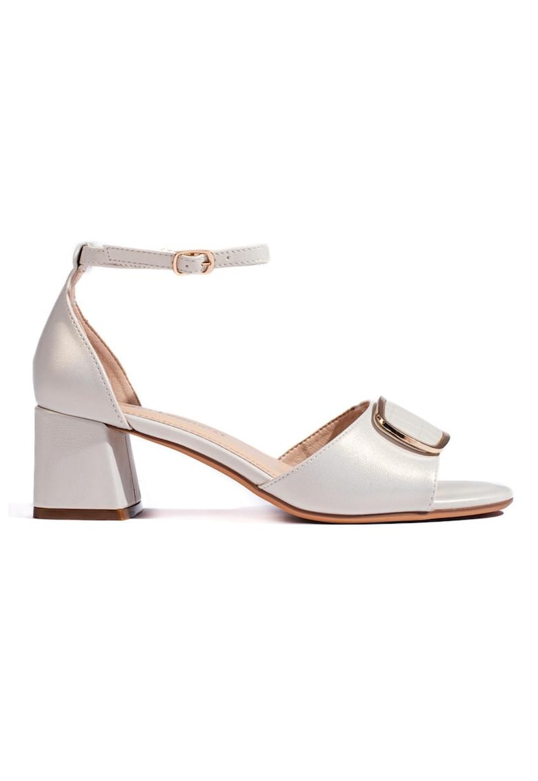 Sandale cu toc masiv si detaliu metalic 1 Sandale cu toc masiv si detaliu metalic