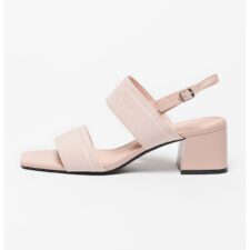 Sandale cu toc masiv si insertii de piele