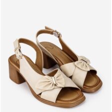 Sandale dama  din piele bej cu ornament