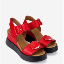 Sandale dama din piele rosie cu barete late si catarama