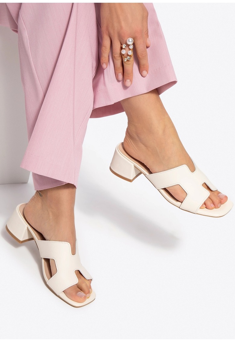 Sandale dama piele naturala - decupaj geometric - toc gros - bej 1 Sandale dama piele naturala - decupaj geometric - toc gros - bej