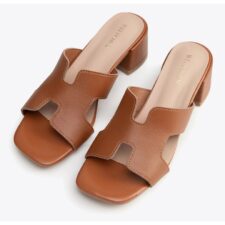 Sandale dama  toc bloc - decupaj litera H - maro - piele naturala