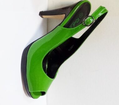 Sandale dama verzi cu insertii de negru