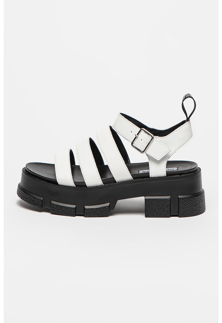 Sandale de piele cu barete multiple si aspect masiv Pioneer 1 Sandale de piele cu barete multiple si aspect masiv Pioneer