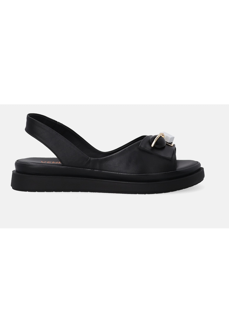 Sandale de piele cu elemente decorative 1 Sandale de piele cu elemente decorative