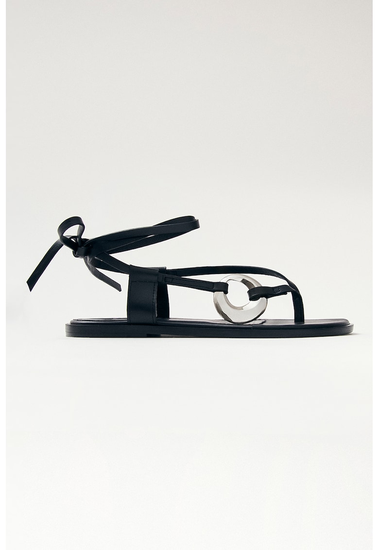 Sandale de piele cu talpa plata si detaliu metalic 1 Sandale de piele cu talpa plata si detaliu metalic