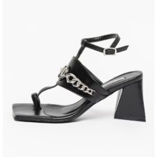 Sandale de piele ecologica cu aplicatie lant Pyramide