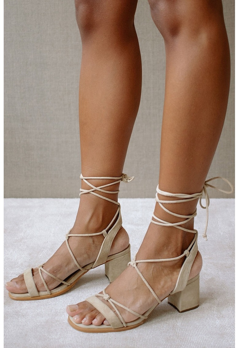 Sandale de piele intoarsa cu barete multiple Sophie 1 Sandale de piele intoarsa cu barete multiple Sophie