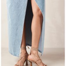 Sandale de piele intoarsa su barete multiple