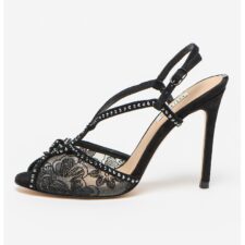 Sandale de plasa cu aspect brodat si strasuri