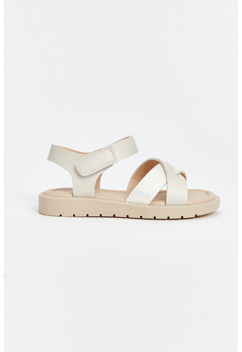 Sandale din piele ecologica cu bretele incrucisate si velcro 1 Sandale din piele ecologica cu bretele incrucisate si velcro