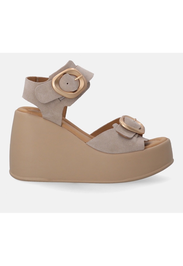 Sandale din piele intoarsa cu catarame supradimensionate 1 Sandale din piele intoarsa cu catarame supradimensionate