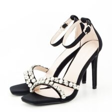 Sandale elegante negre cu pietricele 6826 126 13112