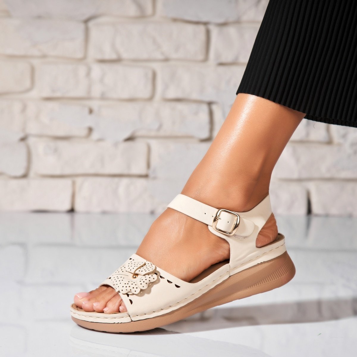 Sandale fara Toc din Piele Ecologica dama Bej Makela 1 Sandale fara Toc din Piele Ecologica dama Bej Makela