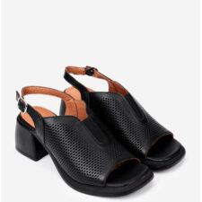 Sandale negre din piele cu model perforat