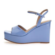 Sandale wedge cu aspect lacuit