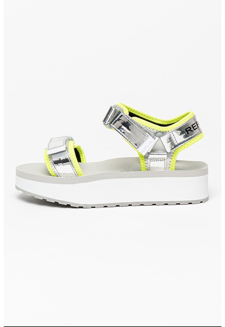 Sandale wedge cu detalii lacuite 1 Sandale wedge cu detalii lacuite