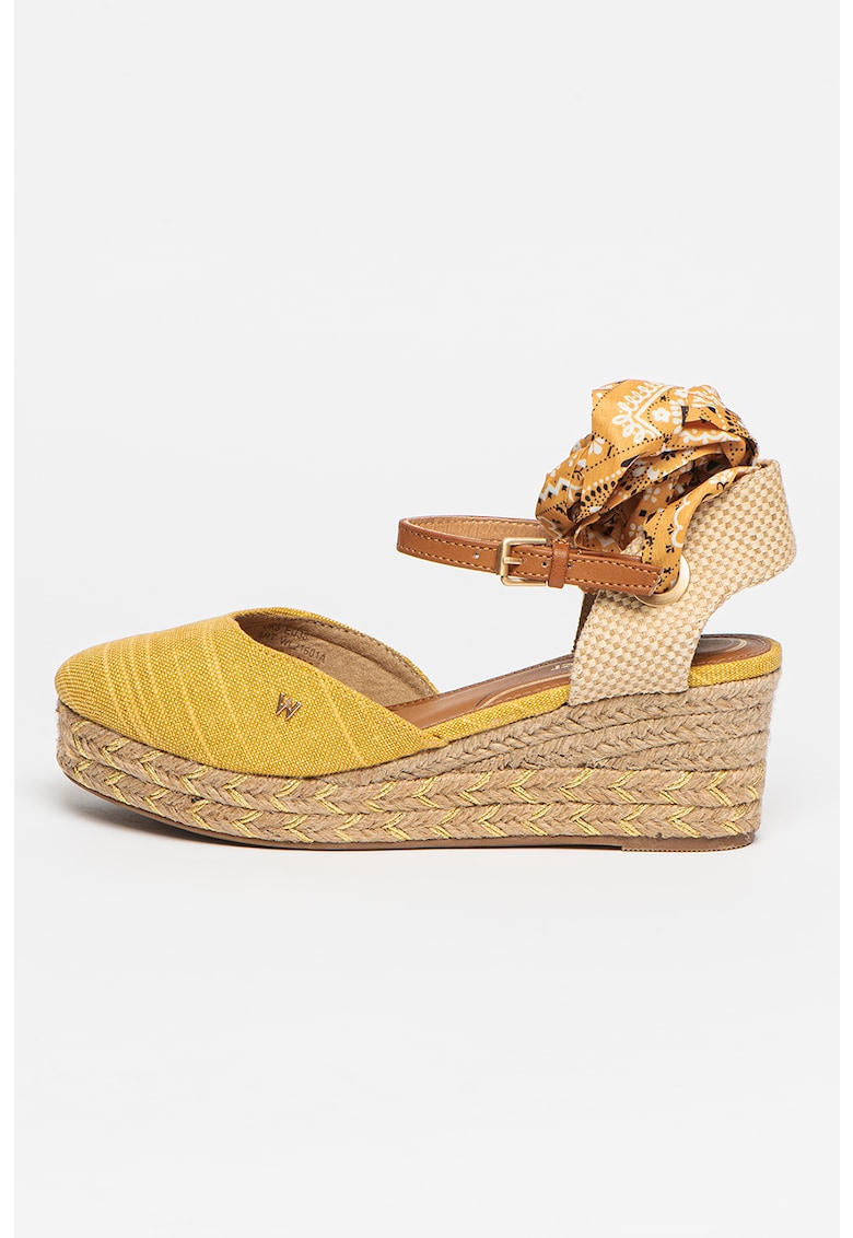 Sandale wedge de panza cu prindere cu snururi Bella 1 Sandale wedge de panza cu prindere cu snururi Bella